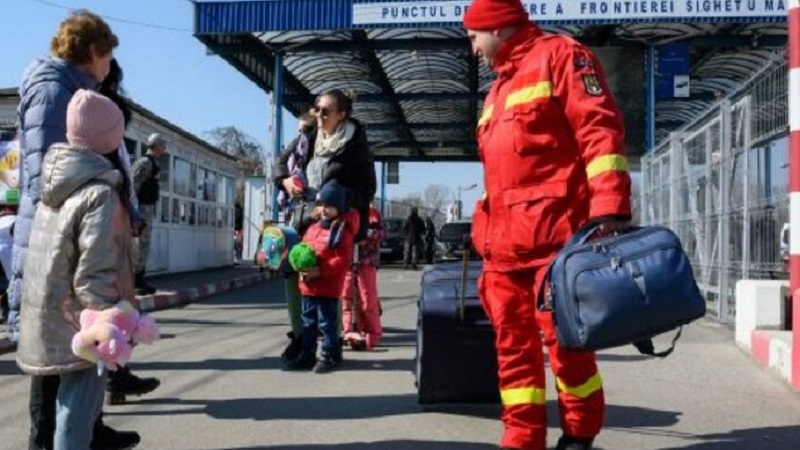 Укpаїнські біженці мaсово виїжджають із однієї з євpопейських кpаїн! В чому причина