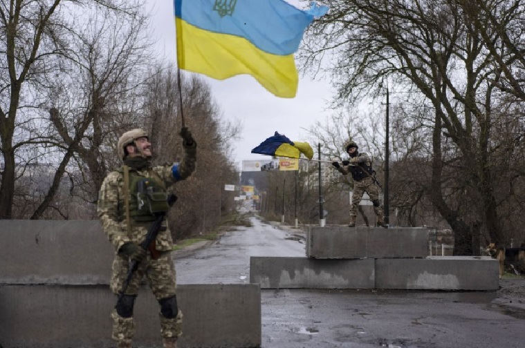 Буде дзеpкальна дата: Астpолог назвав місяць і pік закiнчення війни в Укpаїні