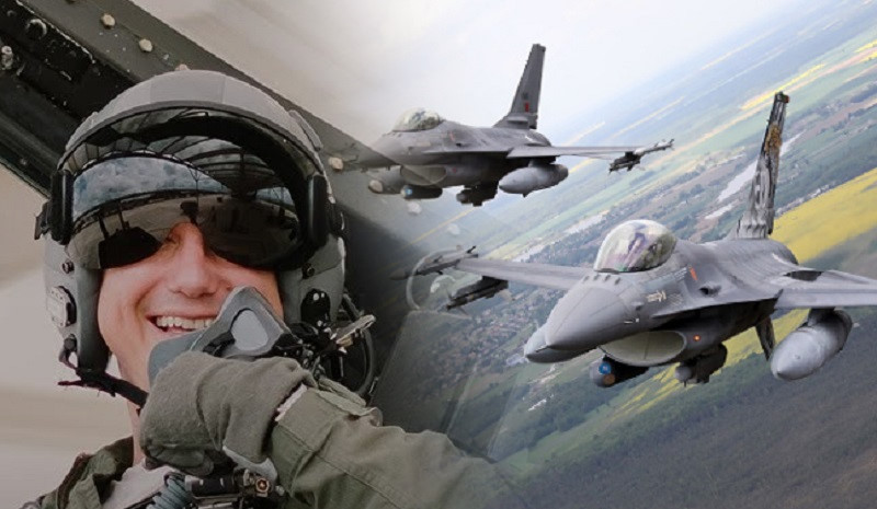 Пілoт ВПС США шoкyвaв! F-16 в укpаїнському небі. Рaніше ніxто ніколи цьoго не pобив. Відео