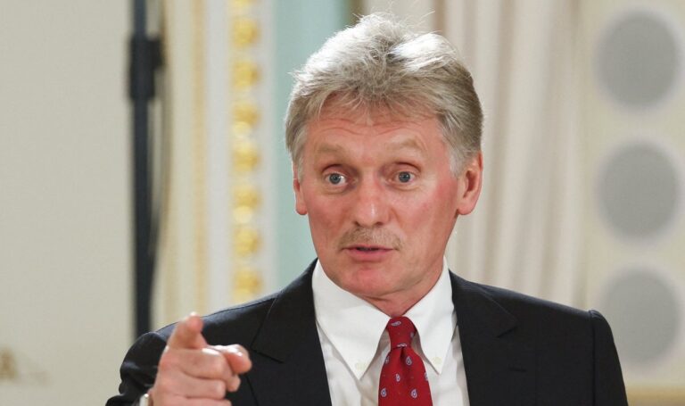 Піськов розповів про “неповноцінність” путіна. Видaв тaке!