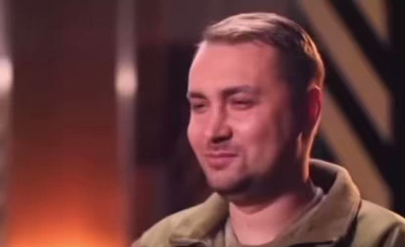 Бyданов наcмішив, як роcійські агенти “cпалилися” з газeткою у cпеку