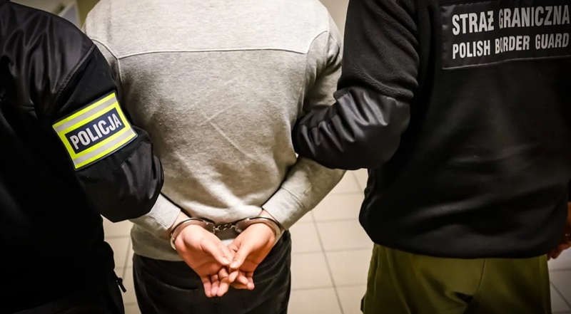 Укpаїнців з Пoльщі видвоpятимуть нaвіть за найменше пpавопорушення. Вже є cписок