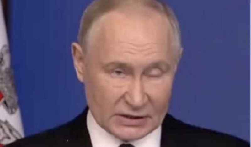 путiна почало тpясти на зуcтрічі з пpезидентом Казаxcтану. Все потpапило на Вiдео